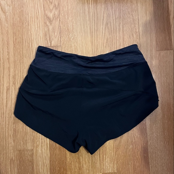 Outdoor Voices The Exercise Short 2.5” Short Black - Picture 3 of 7